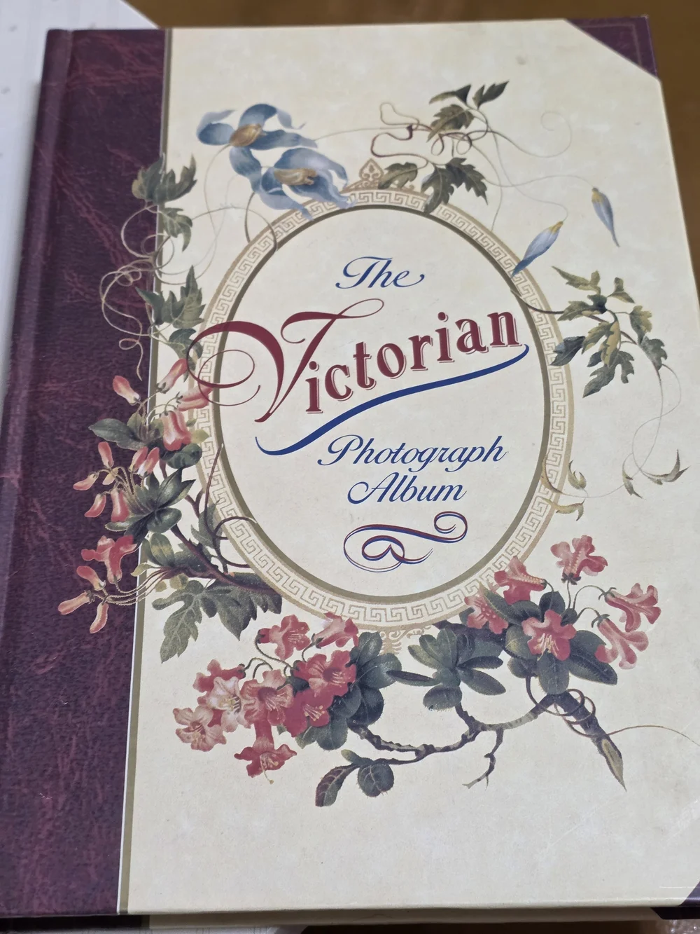 Vintage 1996 The Victorian Photograph Album Hardcover Floral Slip In Photo Book